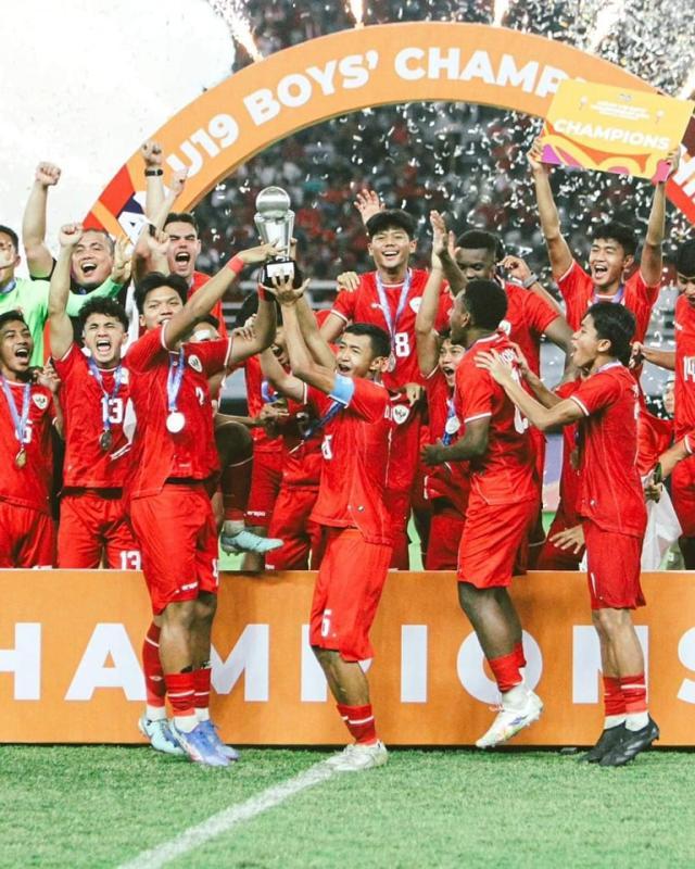 开云官方网站-将归化政策进行到底！归化球员助印尼国青夺冠