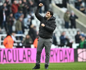 开云电子-伯恩茅斯主帅：怀森的转会传闻不会让我惊讶，去年就知道他很优秀