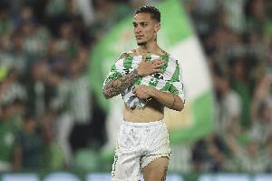 开云登录入口地址-颤抖吧！阿斯：安东尼对阵莱万特将会首发 但4个月没踢球状态未知