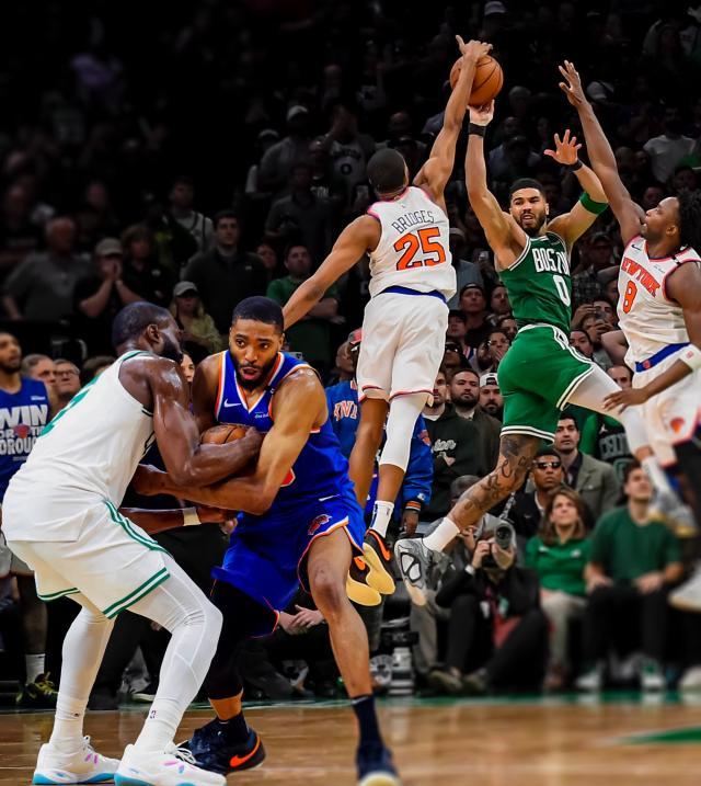 开云电子-塔图姆：我为0比2负全责 我们要相信自己的三分球