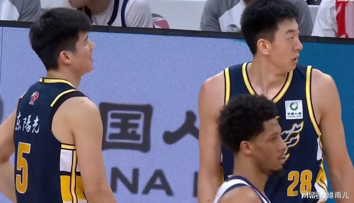 恭喜广东队！朱芳雨正式发声，杜锋要换掉萨林杰了！